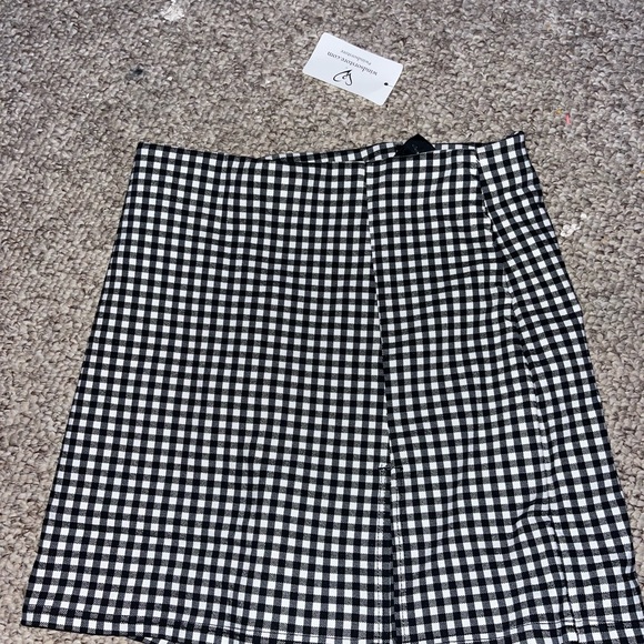 Windsor Black and White Gingham Mini Skirt - Picture 1 of 4